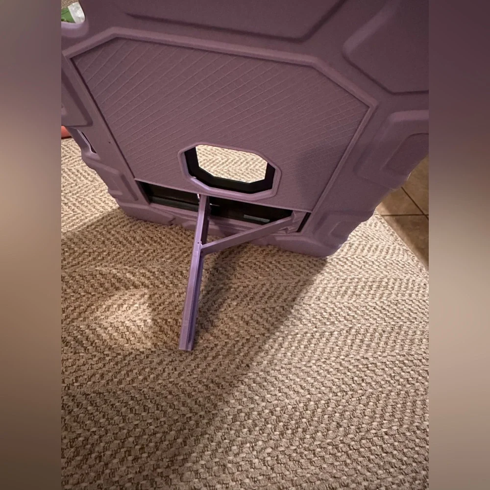 Ipad Air Case with Built-In Pencil Holder and Stand - Picture 2 of 3